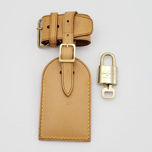 Authentic Louis Vuitton Luggage tag with Lock and Key - Picture 4 of 15